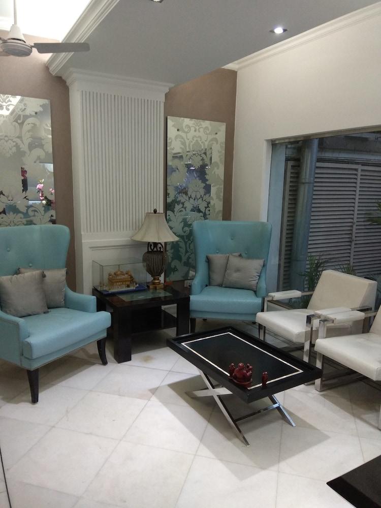 Hotel Palm Greens Νέο Δελχί Εξωτερικό φωτογραφία