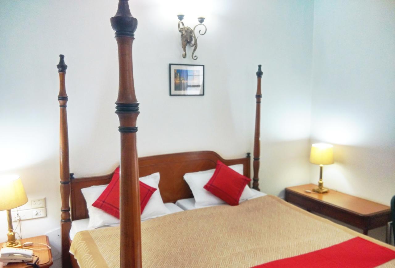 Hotel Palm Greens Νέο Δελχί Εξωτερικό φωτογραφία