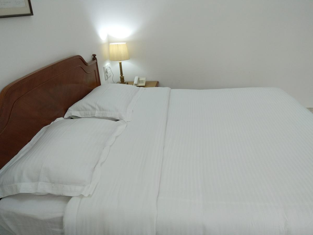 Hotel Palm Greens Νέο Δελχί Εξωτερικό φωτογραφία