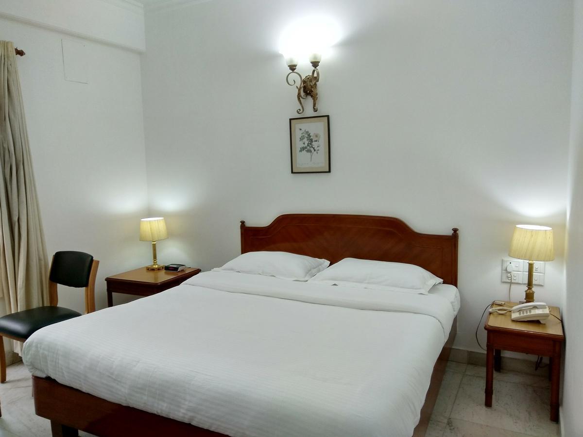 Hotel Palm Greens Νέο Δελχί Εξωτερικό φωτογραφία