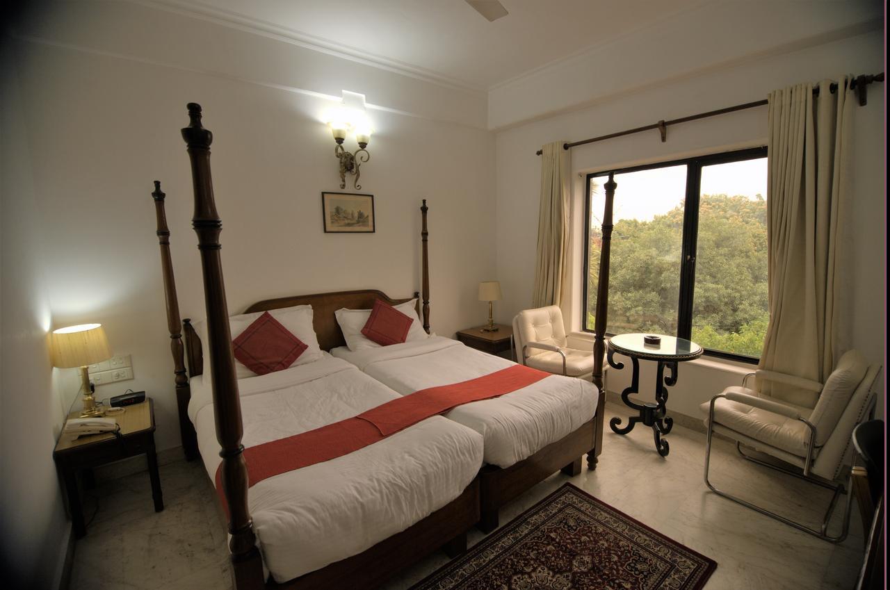 Hotel Palm Greens Νέο Δελχί Εξωτερικό φωτογραφία