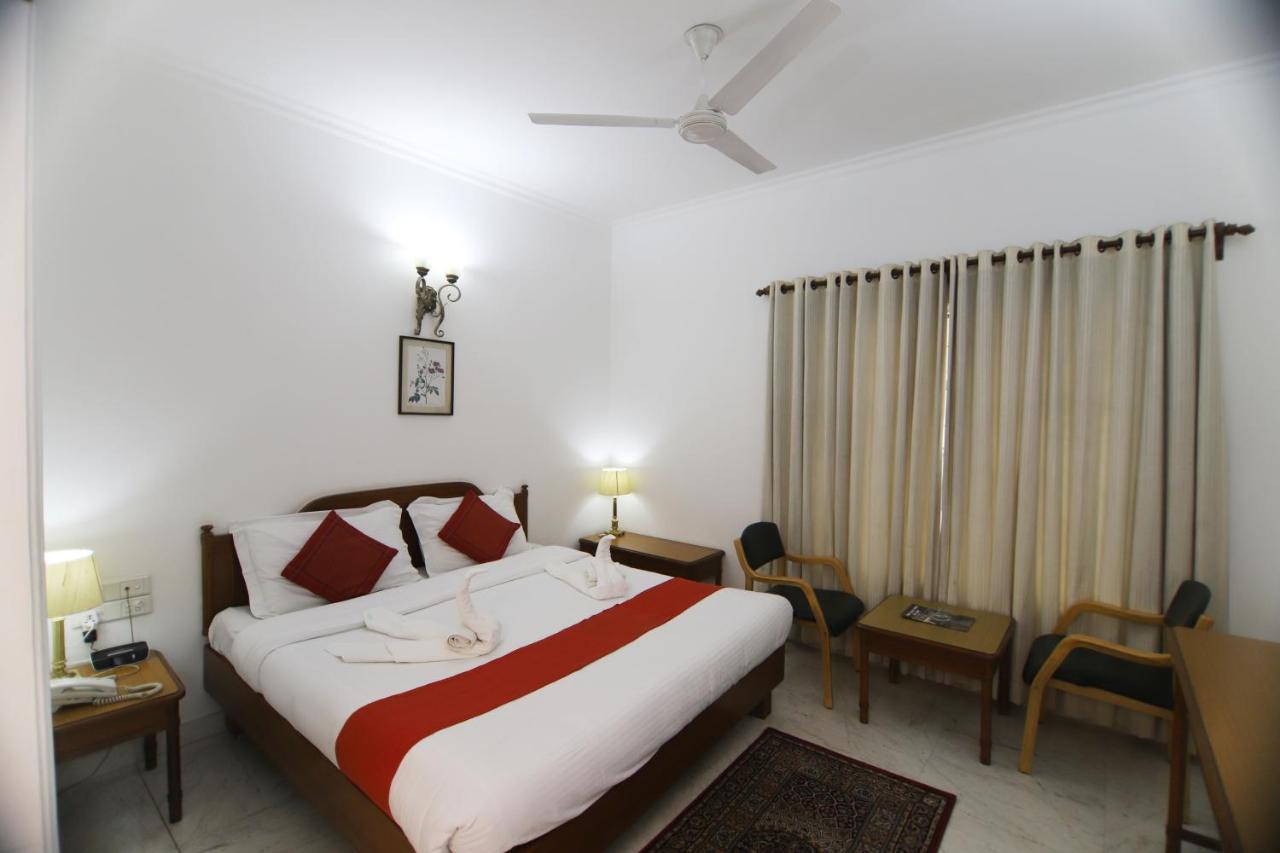 Hotel Palm Greens Νέο Δελχί Εξωτερικό φωτογραφία